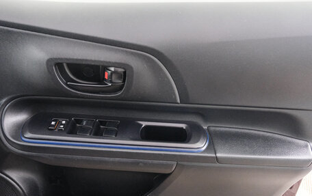 Toyota Aqua I, 2017 год, 999 000 рублей, 20 фотография