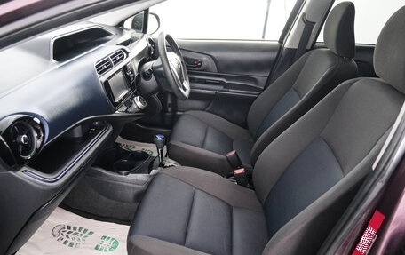 Toyota Aqua I, 2017 год, 999 000 рублей, 14 фотография