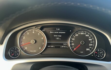 Volkswagen Touareg III, 2012 год, 1 960 000 рублей, 9 фотография