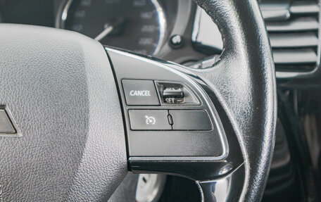 Mitsubishi Outlander III рестайлинг 3, 2015 год, 1 849 000 рублей, 17 фотография