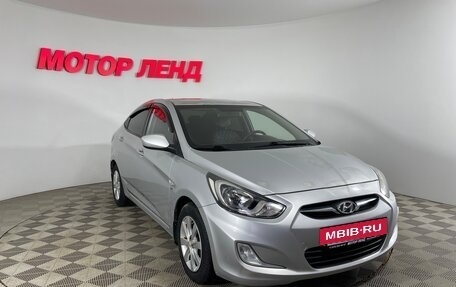 Hyundai Solaris II рестайлинг, 2012 год, 650 000 рублей, 3 фотография
