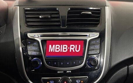 Hyundai Solaris II рестайлинг, 2012 год, 650 000 рублей, 16 фотография