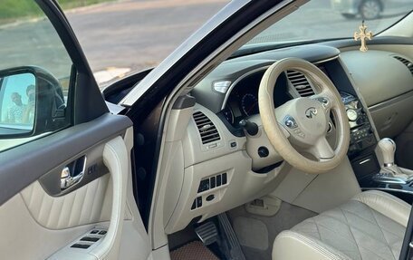 Infiniti FX II, 2009 год, 2 350 000 рублей, 8 фотография