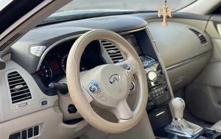 Infiniti FX II, 2009 год, 2 350 000 рублей, 7 фотография