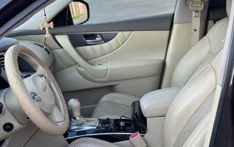 Infiniti FX II, 2009 год, 2 350 000 рублей, 10 фотография