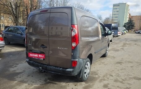 Renault Kangoo II рестайлинг, 2012 год, 670 000 рублей, 3 фотография