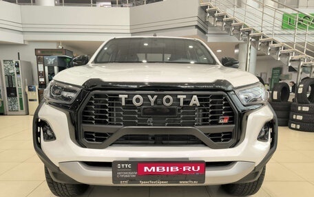 Toyota Hilux VIII, 2025 год, 7 750 000 рублей, 2 фотография