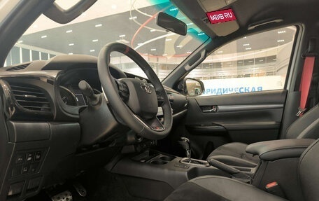 Toyota Hilux VIII, 2025 год, 7 750 000 рублей, 20 фотография