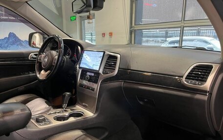 Jeep Grand Cherokee, 2012 год, 1 629 000 рублей, 13 фотография