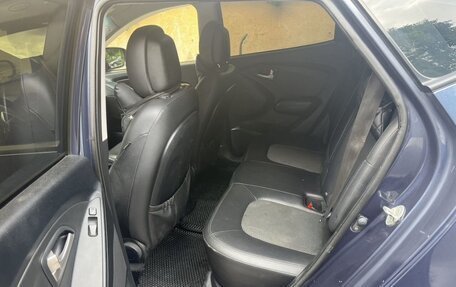 Hyundai ix35 I рестайлинг, 2010 год, 950 000 рублей, 8 фотография