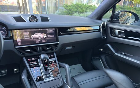 Porsche Cayenne III, 2019 год, 10 900 000 рублей, 30 фотография