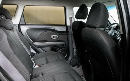 KIA Soul II рестайлинг, 2018 год, 1 735 000 рублей, 9 фотография