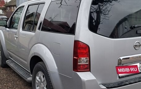 Nissan Pathfinder, 2006 год, 1 050 000 рублей, 7 фотография