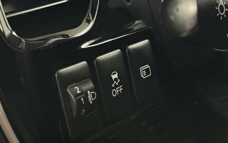 Mitsubishi Outlander III рестайлинг 3, 2018 год, 1 770 000 рублей, 7 фотография