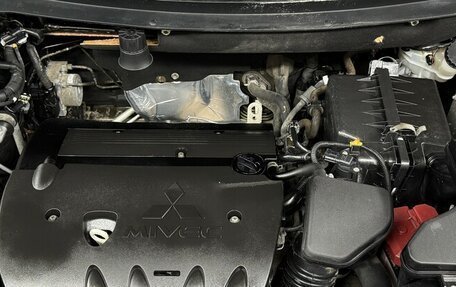 Mitsubishi Outlander III рестайлинг 3, 2018 год, 1 770 000 рублей, 15 фотография