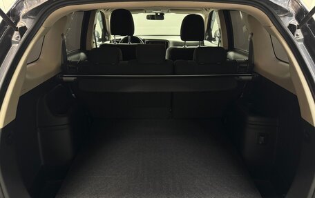 Mitsubishi Outlander III рестайлинг 3, 2018 год, 1 770 000 рублей, 14 фотография