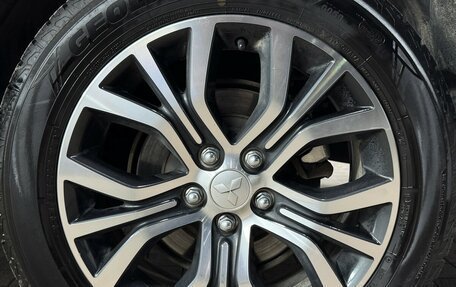 Mitsubishi Outlander III рестайлинг 3, 2018 год, 1 770 000 рублей, 16 фотография