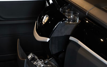 Mercedes-Benz V-Класс, 2024 год, 57 700 000 рублей, 18 фотография