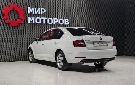 Skoda Octavia, 2018 год, 1 899 000 рублей, 6 фотография
