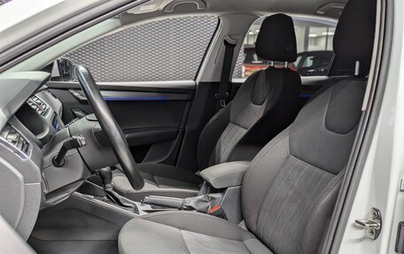 Skoda Octavia, 2018 год, 1 899 000 рублей, 12 фотография