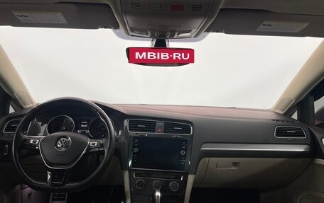 Volkswagen Golf VII, 2019 год, 2 095 000 рублей, 13 фотография