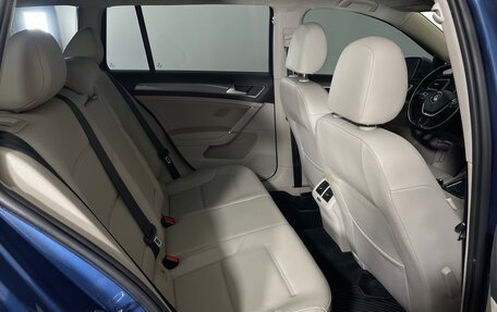 Volkswagen Golf VII, 2019 год, 2 095 000 рублей, 26 фотография