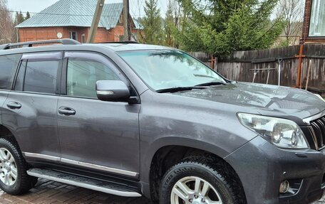 Toyota Land Cruiser Prado 150 рестайлинг 2, 2013 год, 2 350 000 рублей, 6 фотография