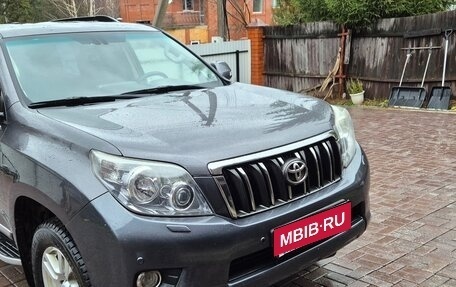 Toyota Land Cruiser Prado 150 рестайлинг 2, 2013 год, 2 350 000 рублей, 4 фотография