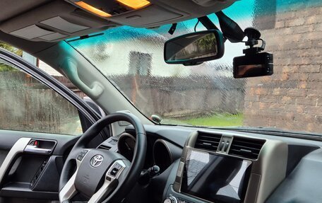 Toyota Land Cruiser Prado 150 рестайлинг 2, 2013 год, 2 350 000 рублей, 25 фотография