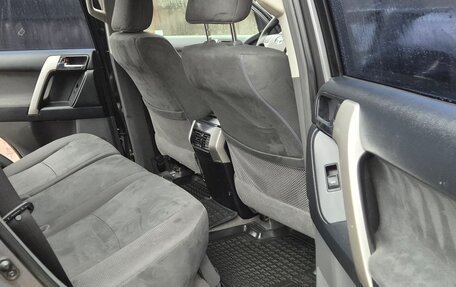 Toyota Land Cruiser Prado 150 рестайлинг 2, 2013 год, 2 350 000 рублей, 22 фотография