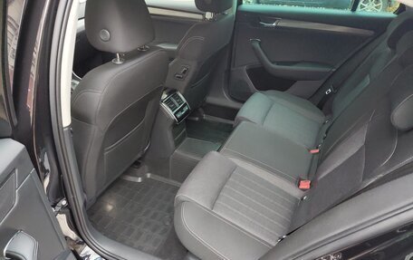 Skoda Superb III рестайлинг, 2021 год, 2 990 000 рублей, 13 фотография