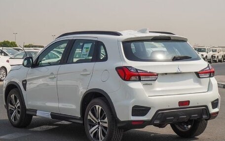 Mitsubishi ASX I рестайлинг, 2025 год, 2 700 000 рублей, 11 фотография