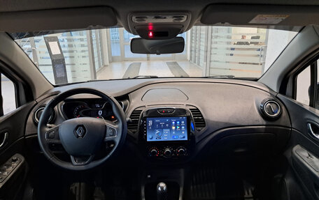 Renault Kaptur I рестайлинг, 2018 год, 1 616 000 рублей, 17 фотография