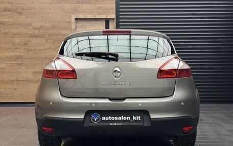 Renault Megane III, 2010 год, 829 000 рублей, 3 фотография