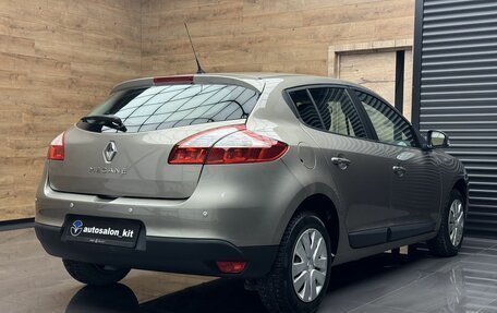 Renault Megane III, 2010 год, 829 000 рублей, 4 фотография
