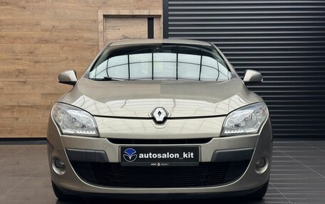 Renault Megane III, 2010 год, 829 000 рублей, 2 фотография
