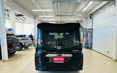 Honda Stepwgn IV, 2016 год, 2 229 000 рублей, 5 фотография