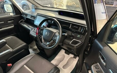 Honda Stepwgn IV, 2016 год, 2 229 000 рублей, 10 фотография