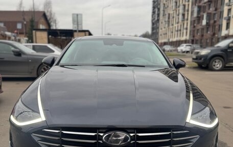 Hyundai Sonata VIII, 2021 год, 3 800 000 рублей, 1 фотография