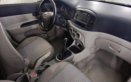 Hyundai Verna II, 2007 год, 420 000 рублей, 4 фотография