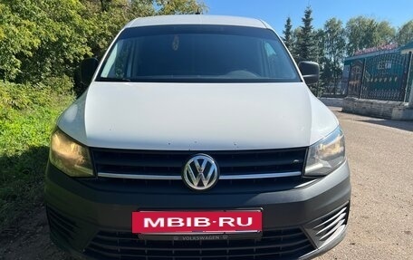 Volkswagen Caddy IV, 2018 год, 1 650 000 рублей, 2 фотография