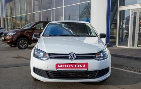 Volkswagen Polo VI (EU Market), 2014 год, 750 000 рублей, 2 фотография