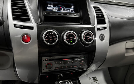 Mitsubishi Pajero Sport II рестайлинг, 2014 год, 1 495 000 рублей, 15 фотография