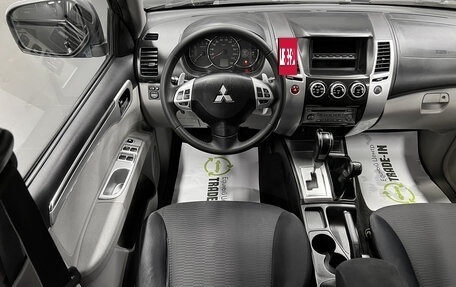 Mitsubishi Pajero Sport II рестайлинг, 2014 год, 1 495 000 рублей, 11 фотография