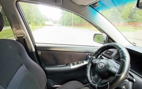 Toyota Corolla, 2004 год, 575 000 рублей, 5 фотография