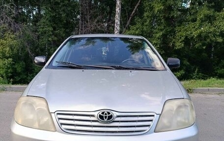 Toyota Corolla, 2004 год, 575 000 рублей, 2 фотография