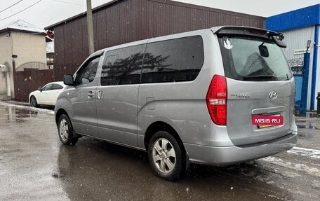 Hyundai Grand Starex Grand Starex I рестайлинг 2, 2014 год, 2 089 000 рублей, 6 фотография