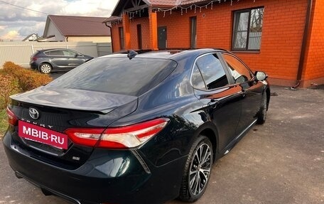 Toyota Camry, 2021 год, 2 890 000 рублей, 7 фотография