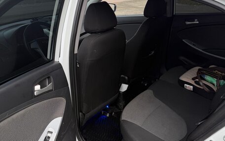 Hyundai Solaris II рестайлинг, 2014 год, 820 000 рублей, 11 фотография