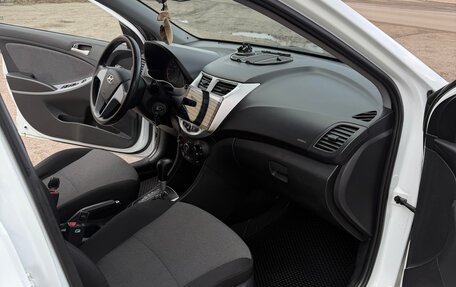 Hyundai Solaris II рестайлинг, 2014 год, 820 000 рублей, 13 фотография